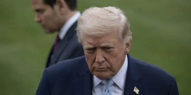 ‘অর্থনৈতিক ধকল আর সইতে পারছেন না ট্রাম্প’