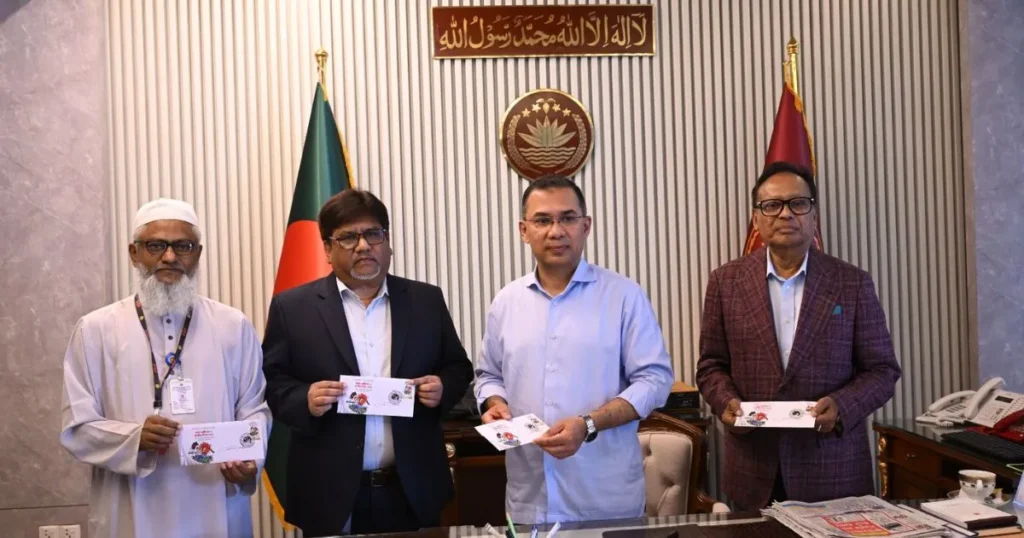 স্বাধীনতা দিবস উপলক্ষে স্মারক ডাক টিকিট উন্মোচন করলেন প্রধানমন্ত্রী