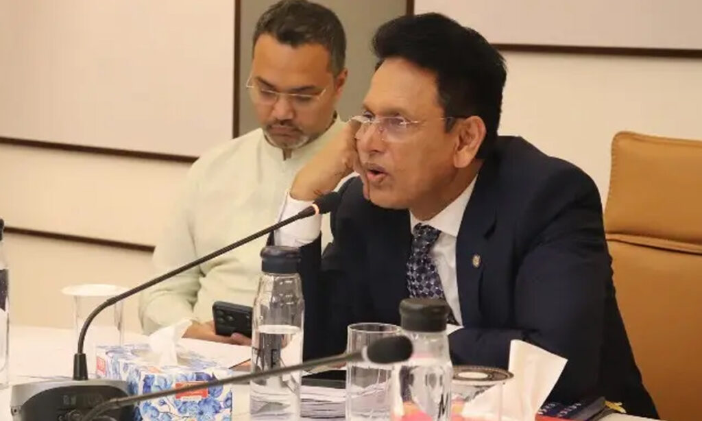 ২০২৭ সালে এসএসসি-এইচএসসি পরীক্ষা এগিয়ে আনার পরিকল্পনা সরকারের