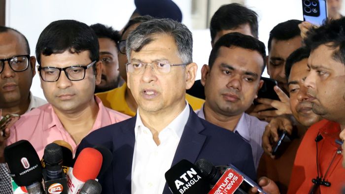 বেনজীরের অন্য দেশের পাসপোর্ট থাকতে পারে, সন্দেহ স্বরাষ্ট্রমন্ত্রীর