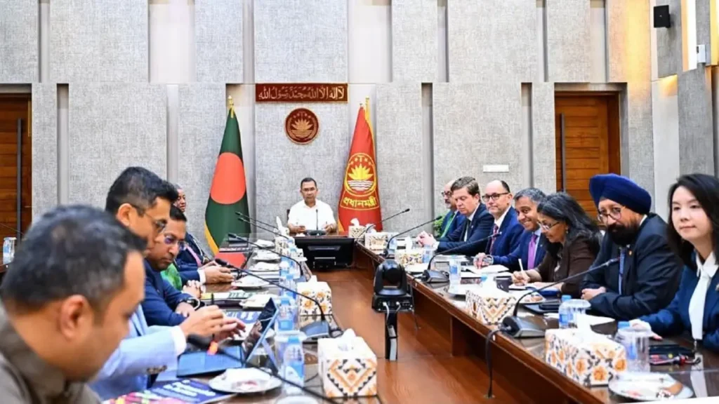 বিনিয়োগ সম্ভাবনা নিয়ে প্রধানমন্ত্রীর সঙ্গে যুক্তরাষ্ট্রের ব্যবসায়ী প্রতিনিধি দলের বৈঠক