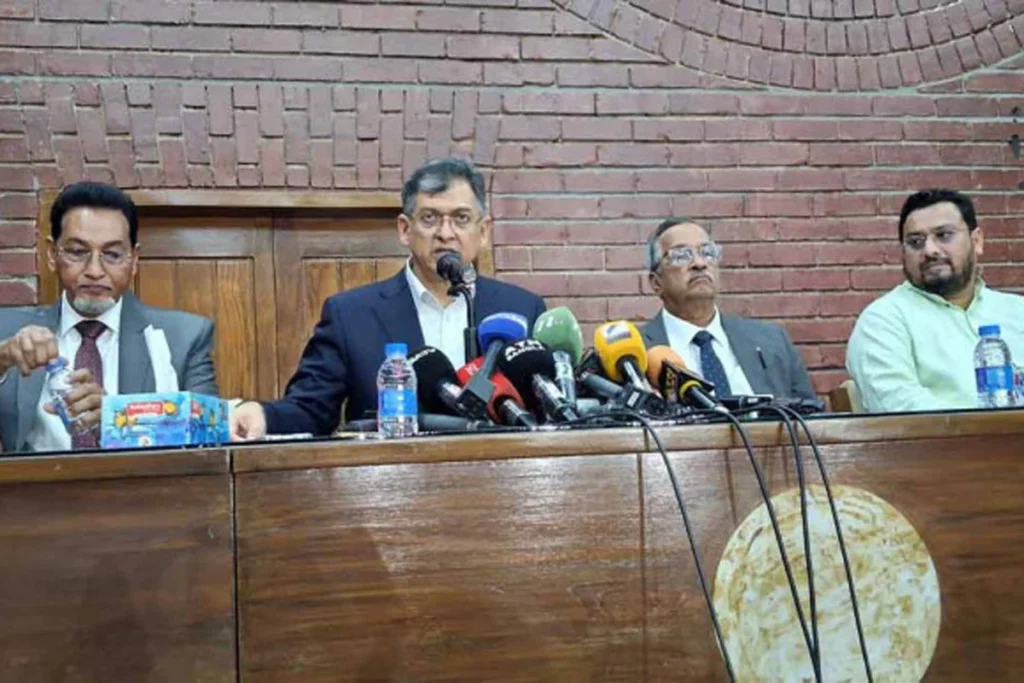 সংবিধানে ফিরছে ‘আল্লাহর ওপর পূর্ণ আস্থা’; জানুয়ারিতে সংশোধন বিল, পাস হলেই গণভোট