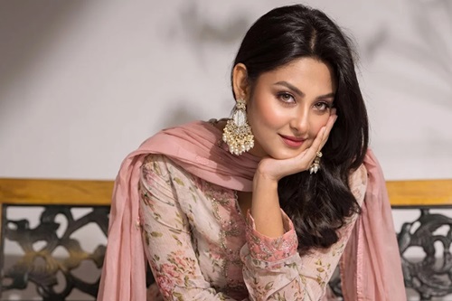 সিনেমায় অভিনয় নিয়ে যা বললেন নীহা